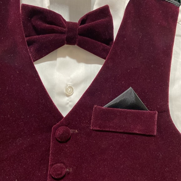 Three Piece Velvet Maroon Boys Formal Vest Bow Tie and Shirt Set - Picture 2 of 2